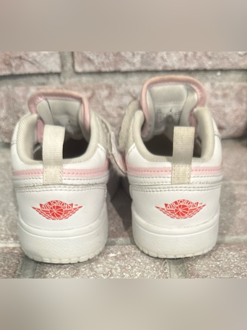 Nike Air Jordan Kids Low-Top Sneakers in Pink and White - Picture 3 of 5